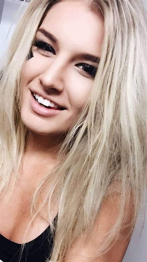 toni storm naked|Toni Storm Nude OnlyFans Leaks (16 Photos)